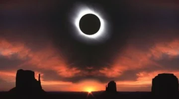 ظاهرة نادرة.. تعرف على كيفية حدوث الكسوف الكلي للشمس وتفاصيله المذهلة